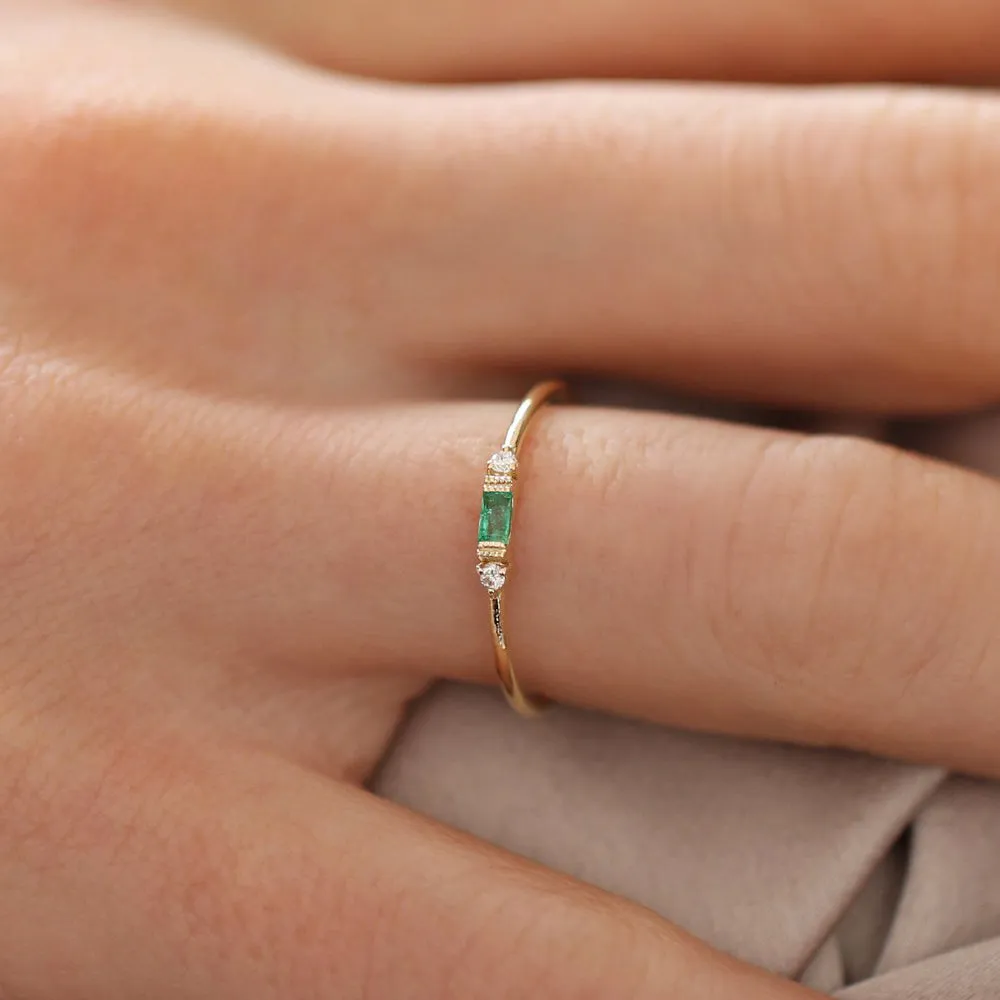 14k Baguette Emerald with Diamond Ring
