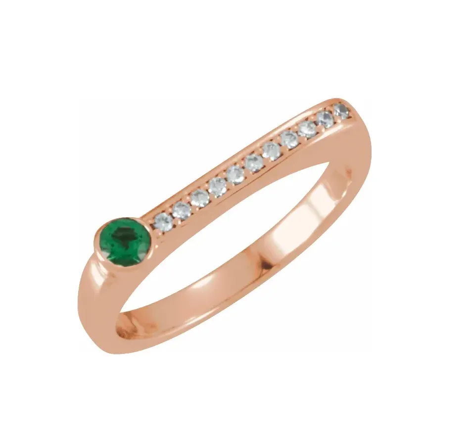14K Gold Natural Amethys and Diamond Ring
