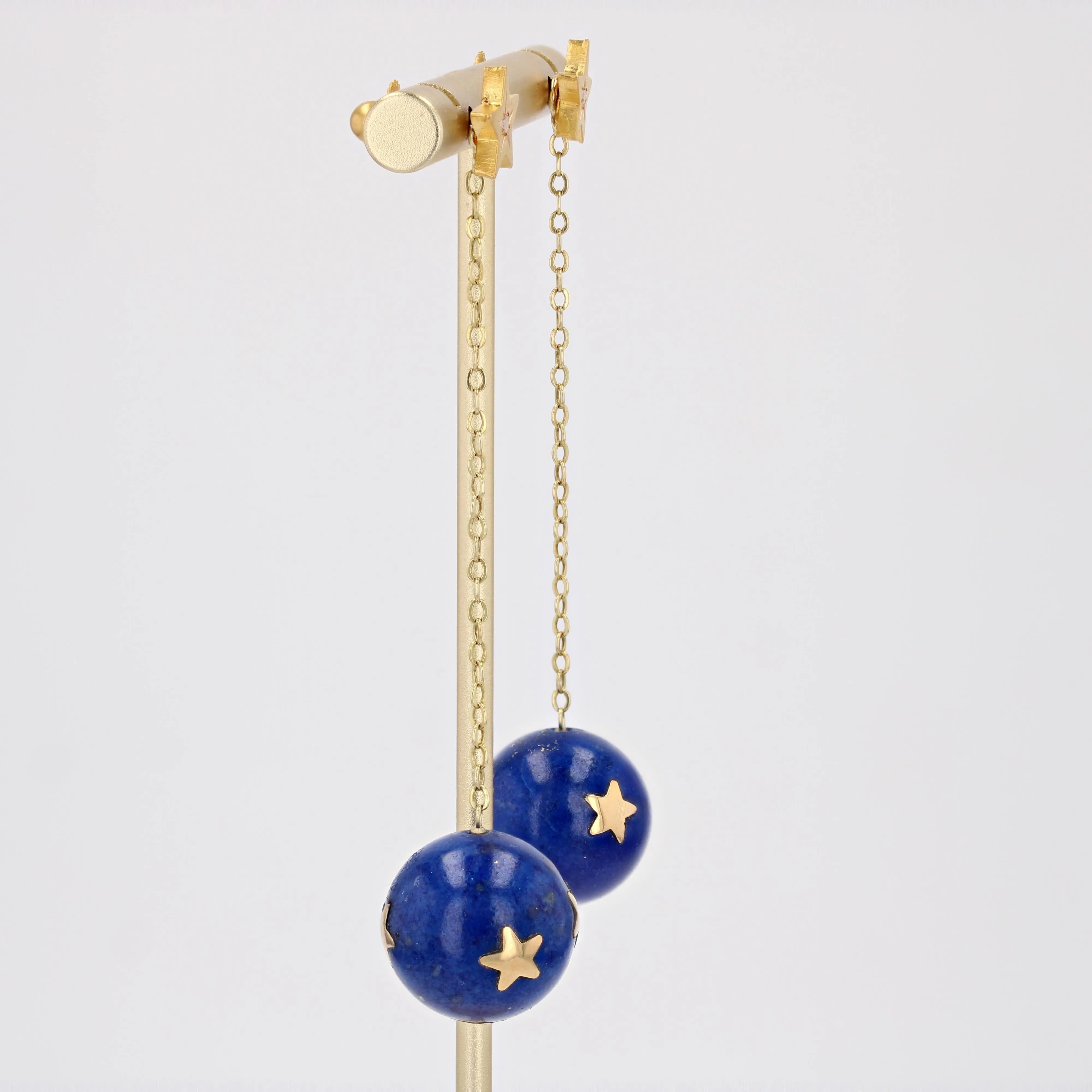 20th Century Lapis-Lazuli Ball Diamond 18 Karat Yellow Gold Dangle Star Earrings