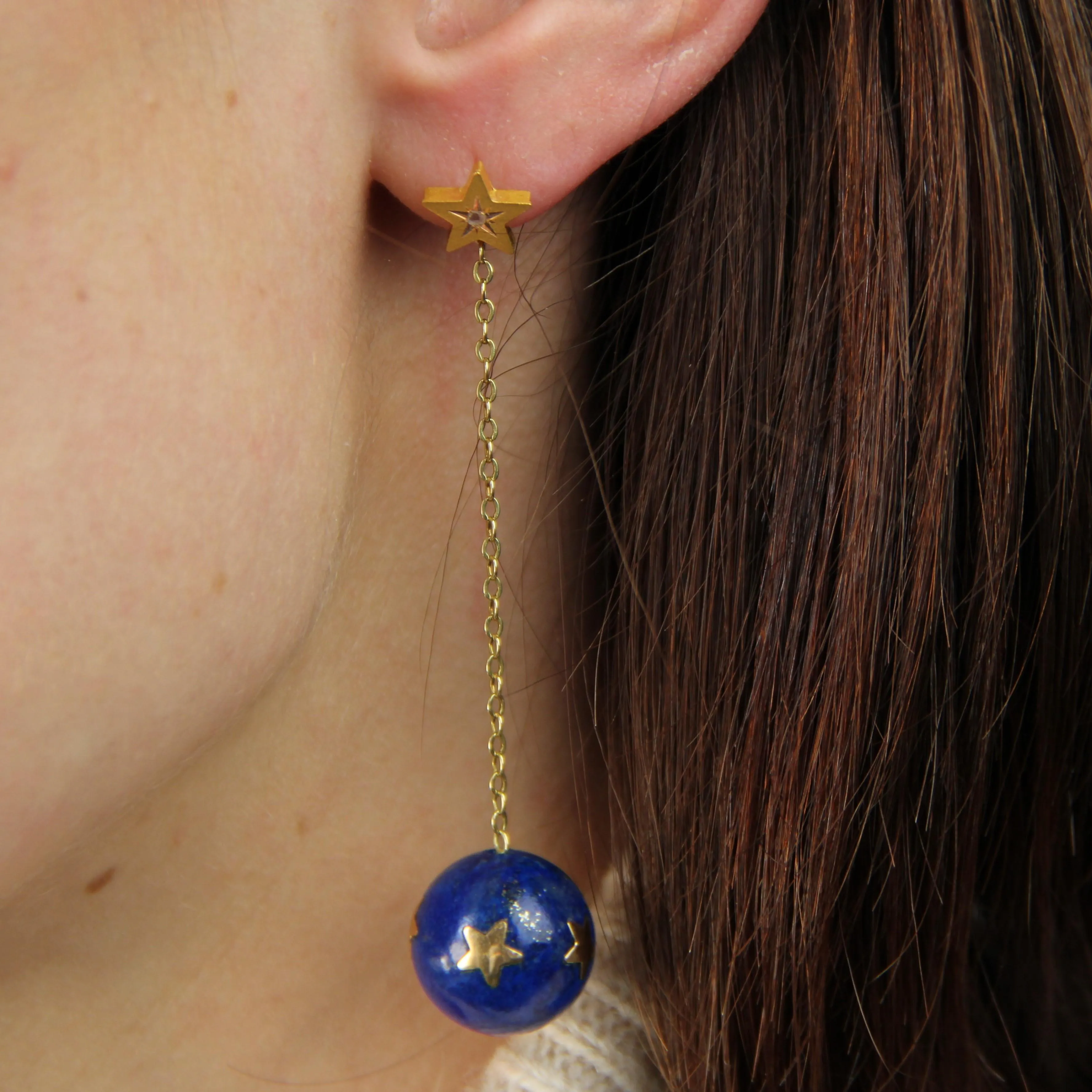 20th Century Lapis-Lazuli Ball Diamond 18 Karat Yellow Gold Dangle Star Earrings
