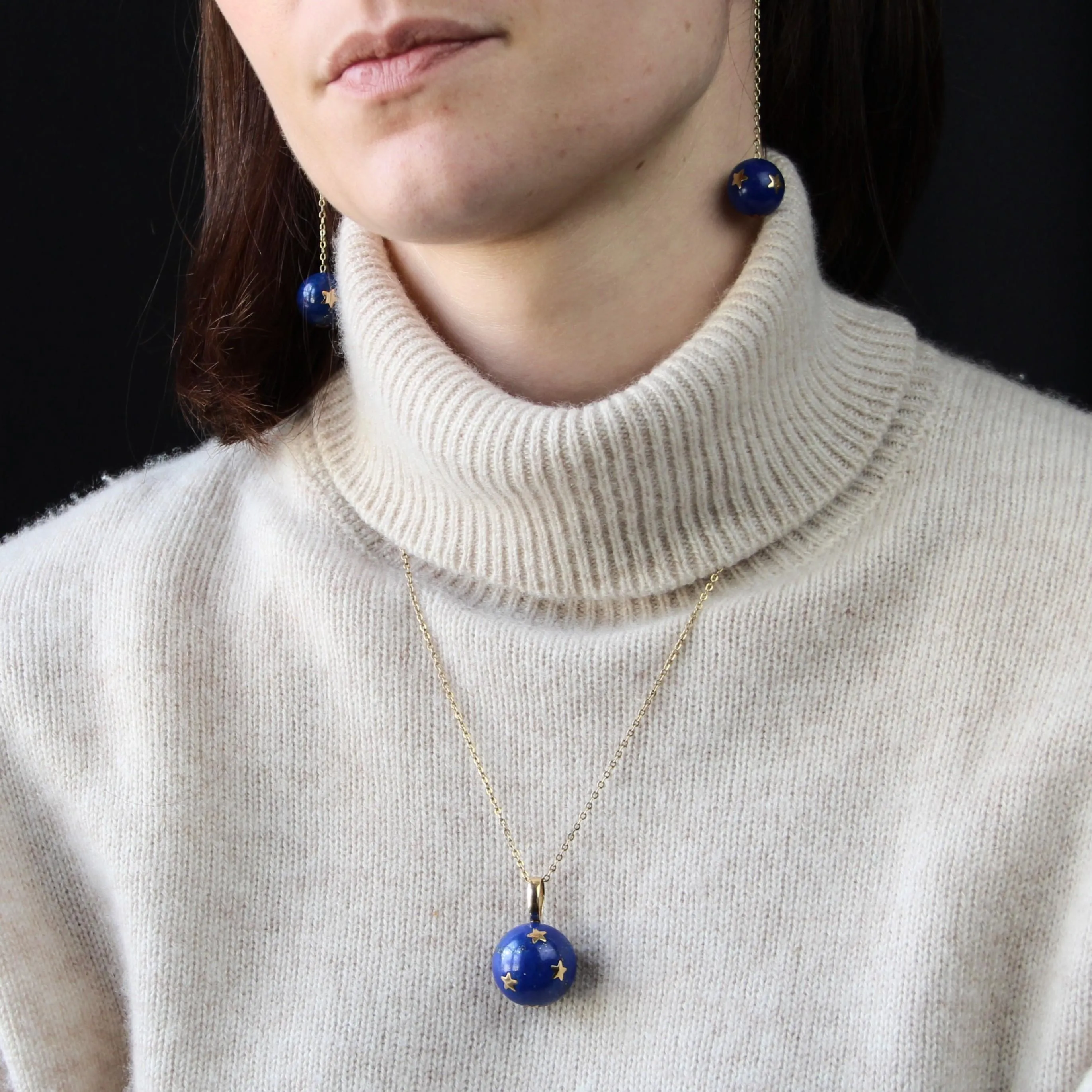 20th Century Lapis-Lazuli Ball Diamond 18 Karat Yellow Gold Dangle Star Earrings