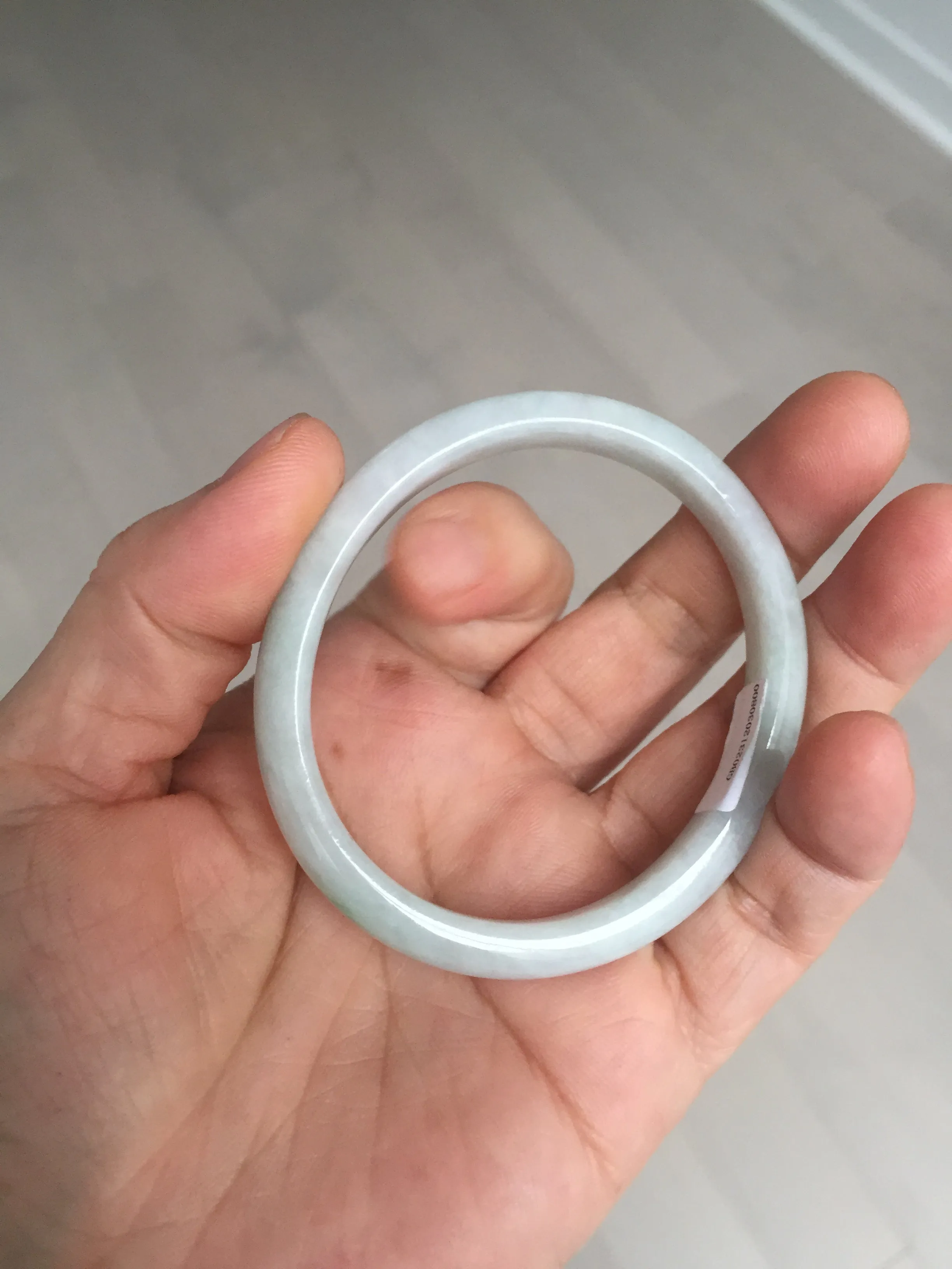 49mm Type A 100% Natural light green oval Jadeite Jade bangle BM71