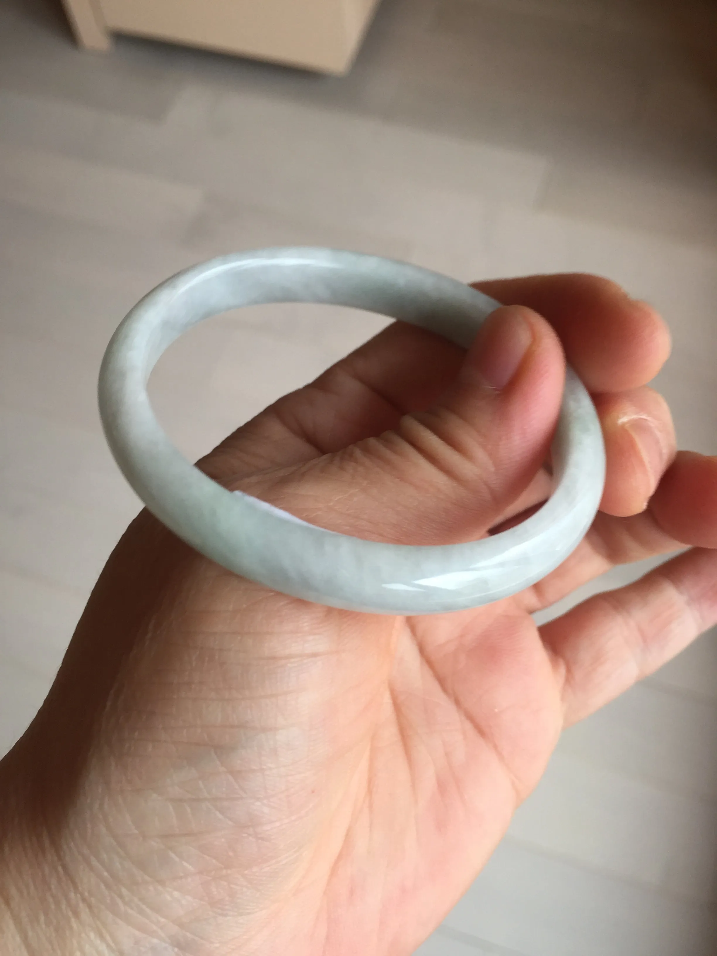 49mm Type A 100% Natural light green oval Jadeite Jade bangle BM71