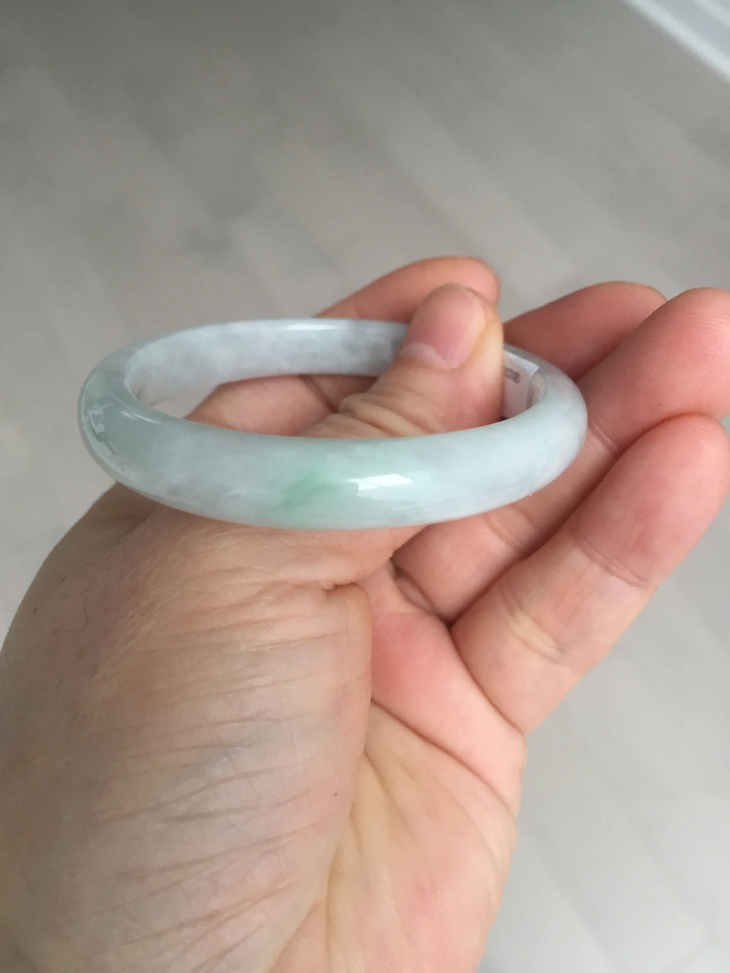 49mm Type A 100% Natural light green oval Jadeite Jade bangle BM71