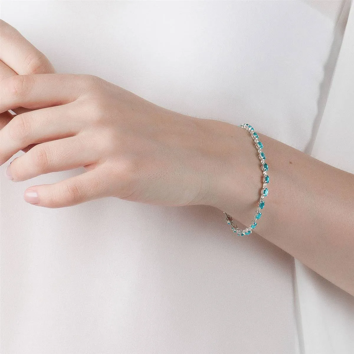 5.5 Carat 14K Solid White Gold Tennis Bracelet Blue Topaz