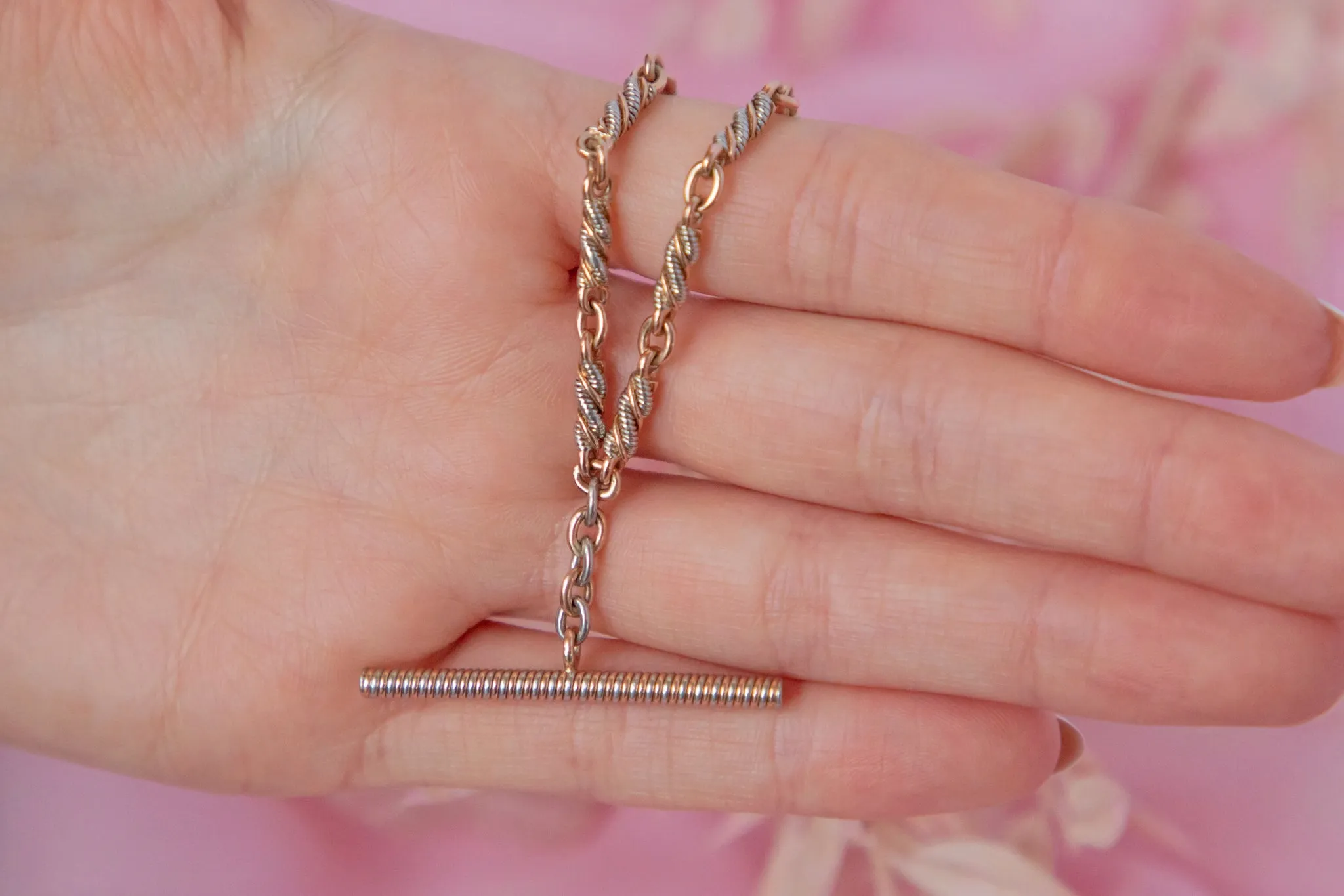 8.5" Antique Platinum & 15ct Gold T-bar Bracelet, 18.3g