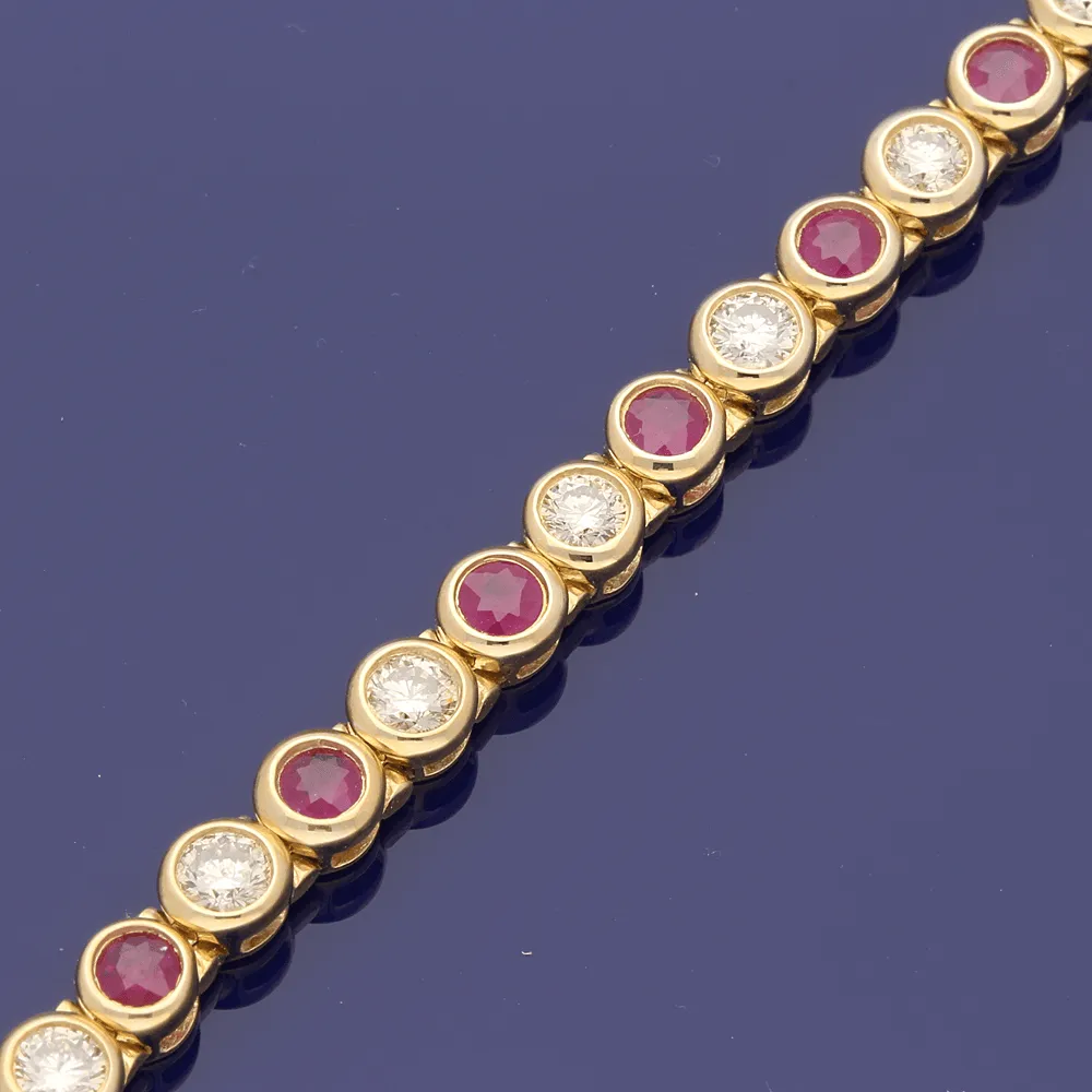 9ct Yellow Gold Diamond & Ruby Tennis Bracelet