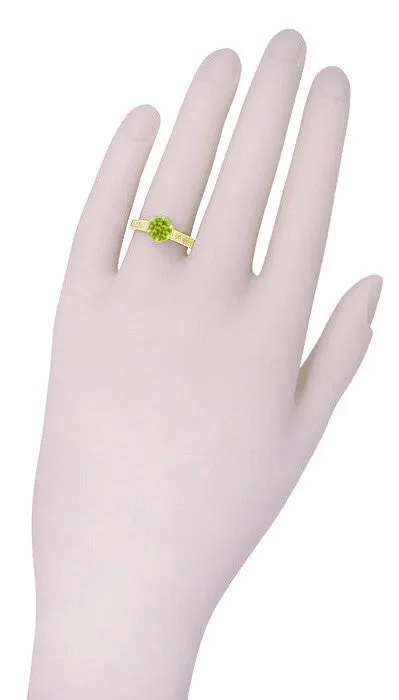 Art Deco Crown Filigree Scrolls 1.25 Carat Peridot Engagement Ring in 18 Karat Yellow Gold
