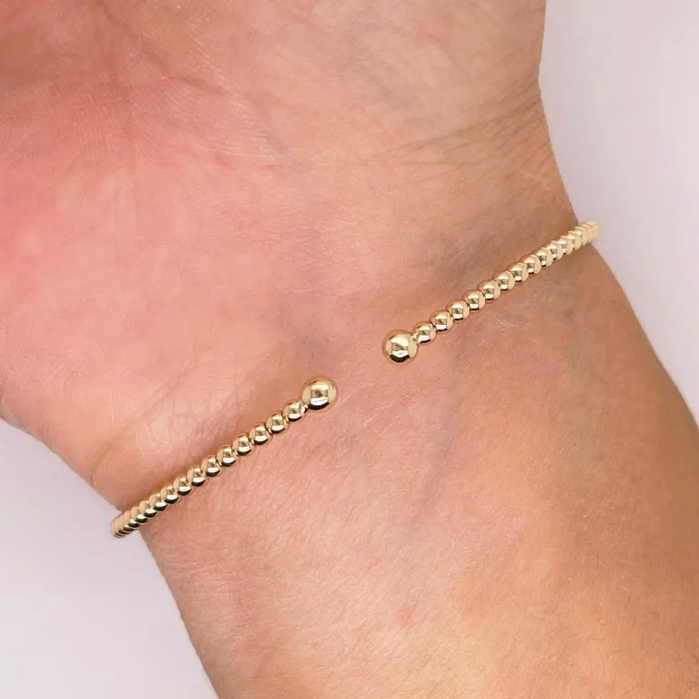 Bead w Pyramid Stations Flexible Bangle Stackable