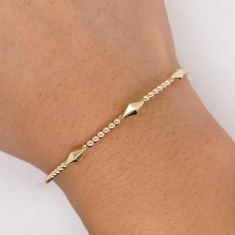 Bead w Pyramid Stations Flexible Bangle Stackable