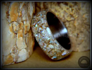 Bentwood Ring - "Abalone" Paua Abolone Shell on Surgical Grade "Onyx Black" Stainless Steel Comfort Fit Core