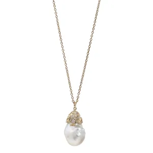 Coral Cap White Pearl Necklace