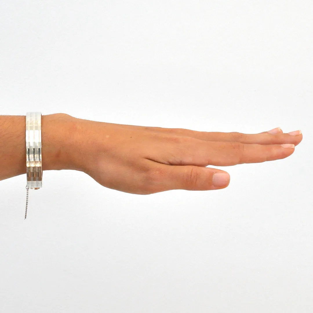 Diamond Cut Silver Bangle