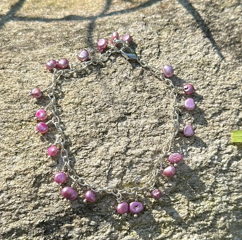 Dusty rose pearl charm bracelet