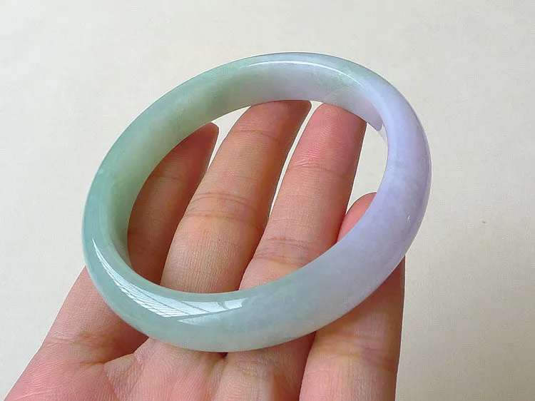 Natural Jade Bangle Jadeite Bangle Internal Diameter 55.3mm BER1031