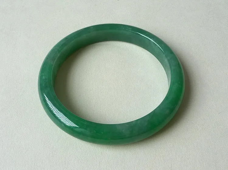 Natural Jade Bangle Jadeite Bangle Internal Diameter 57.5mm BER095
