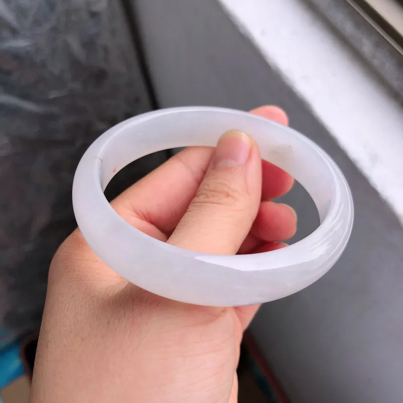 Natural Jade Bangle Jadeite Bangle Internal Diameter 59.7mm NBE056