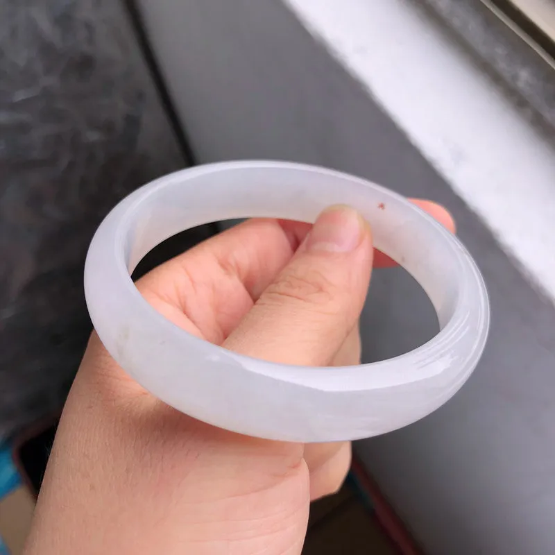 Natural Jade Bangle Jadeite Bangle Internal Diameter 59.7mm NBE056