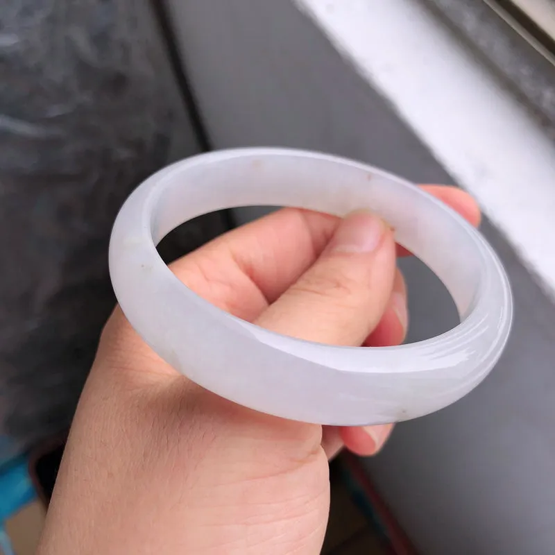 Natural Jade Bangle Jadeite Bangle Internal Diameter 59.7mm NBE056