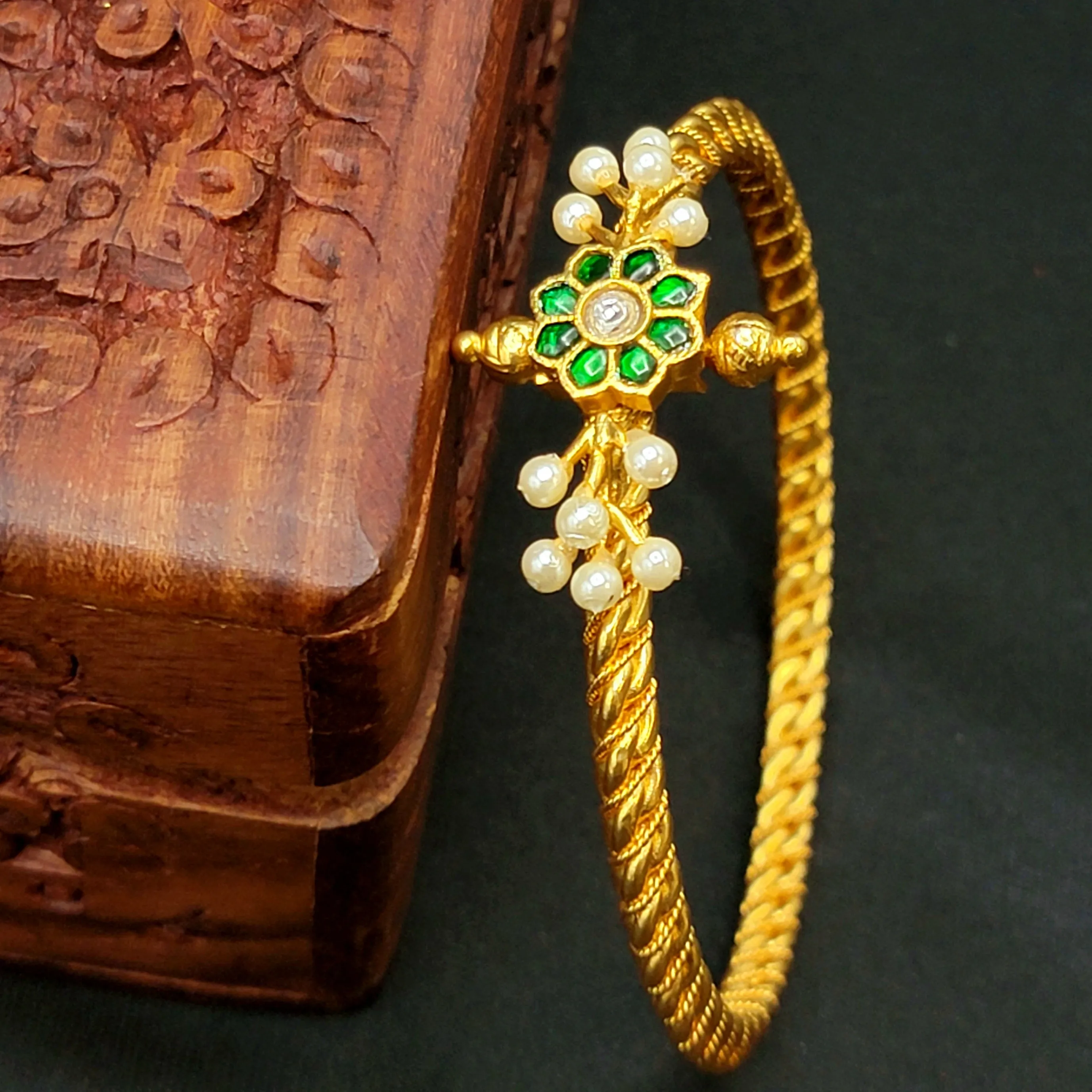 Openable Green & Pearl Jadau Kundan Bangle