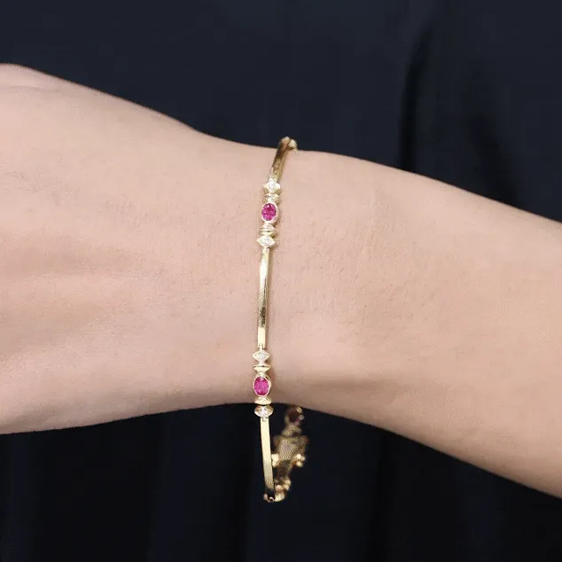 Oval Lab Grown Ruby Link Bracelet with Moissanite