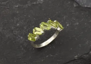 Peridot Baguette Ring - Green Gemstone Ring - August Birthstone Ring