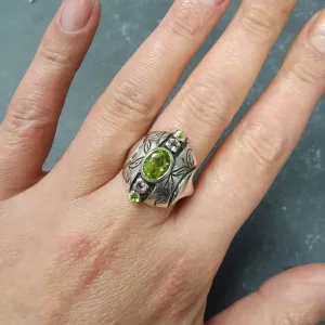 Peridot Ring - Tribal Multistone Ring - Bezel Cocktail Ring