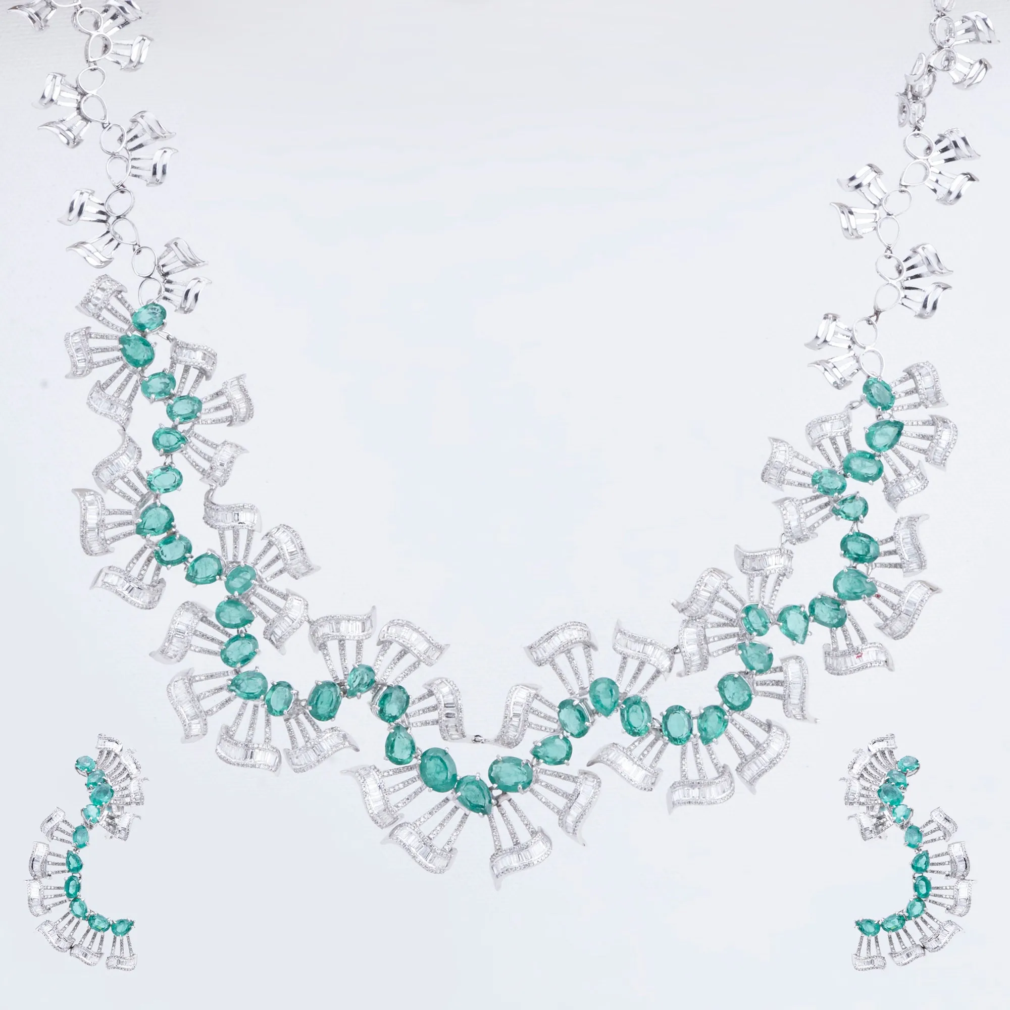 Radiant Diamond Collar Necklace Set