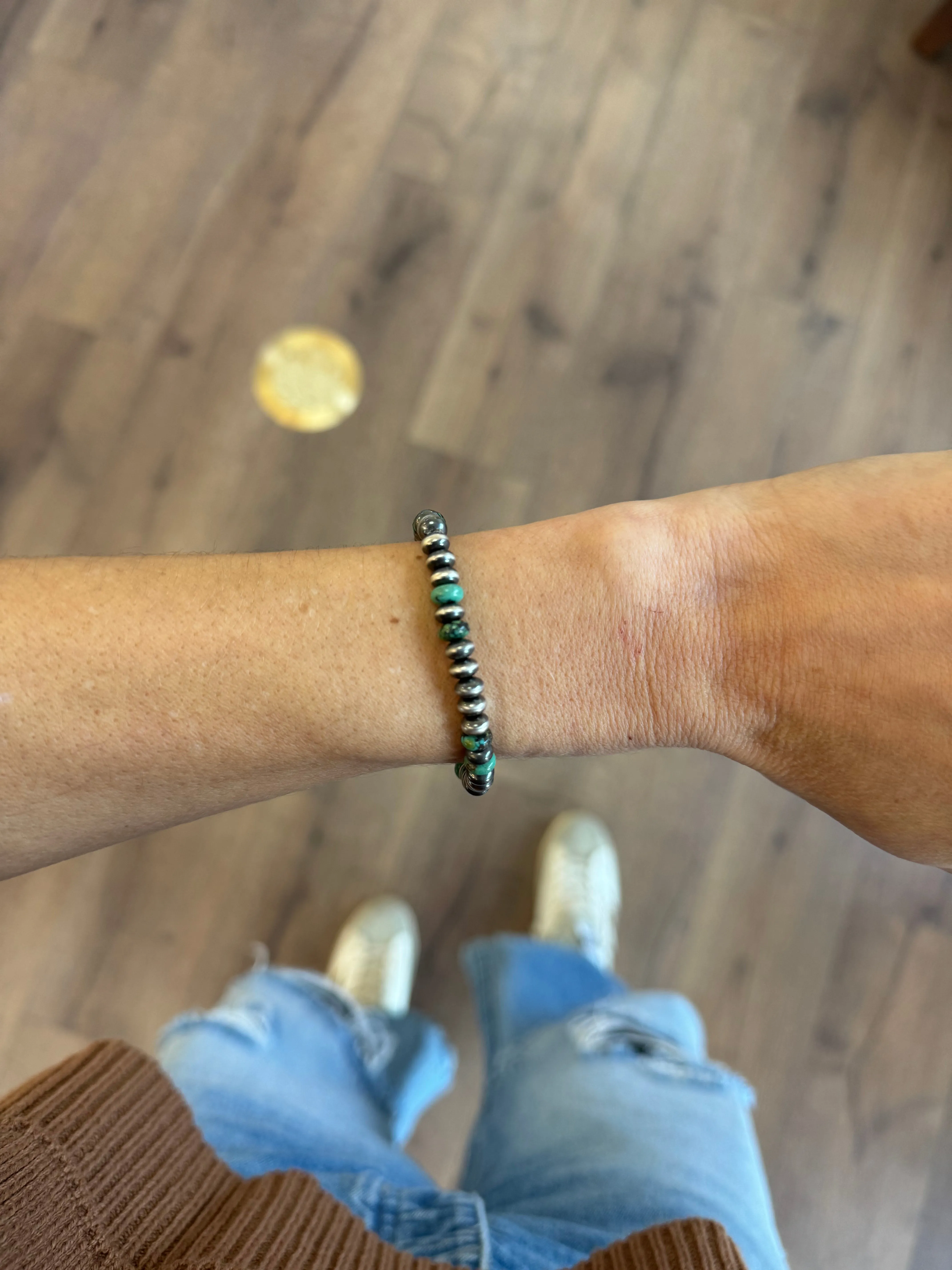 Saucer Stretch Bracelet With Turquoise - 6mm