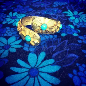 Vintage 70s turquoise clamper bracelet by Exquisite
